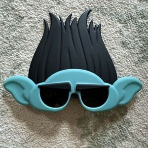 Trolls Branch Mask